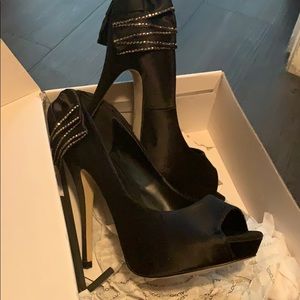 Beautiful new platform with box